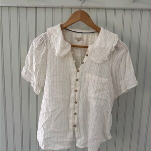 Pilcro White Textured Blouse with Ruffled Collar